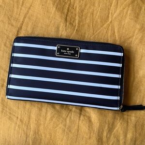 NWOT Kate Spade Wilson Road Stripe Kaden Wallet
